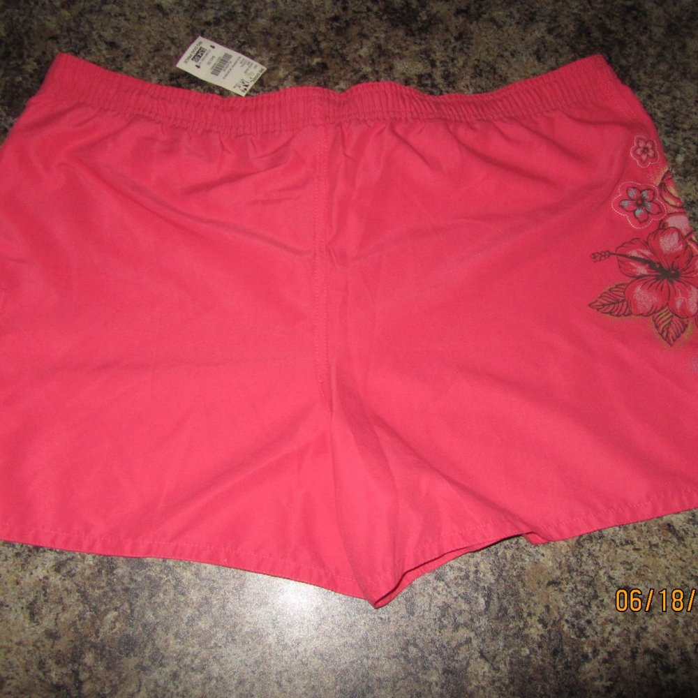Big Dogs Coral Shorts NWT Size Women's XL